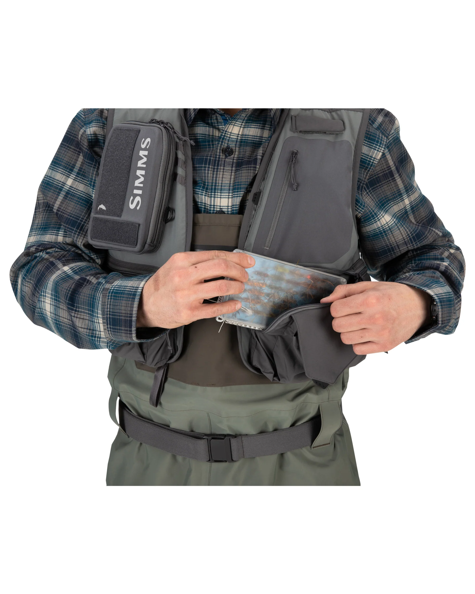 Men's Freestone® Fishing Vest - Image 7